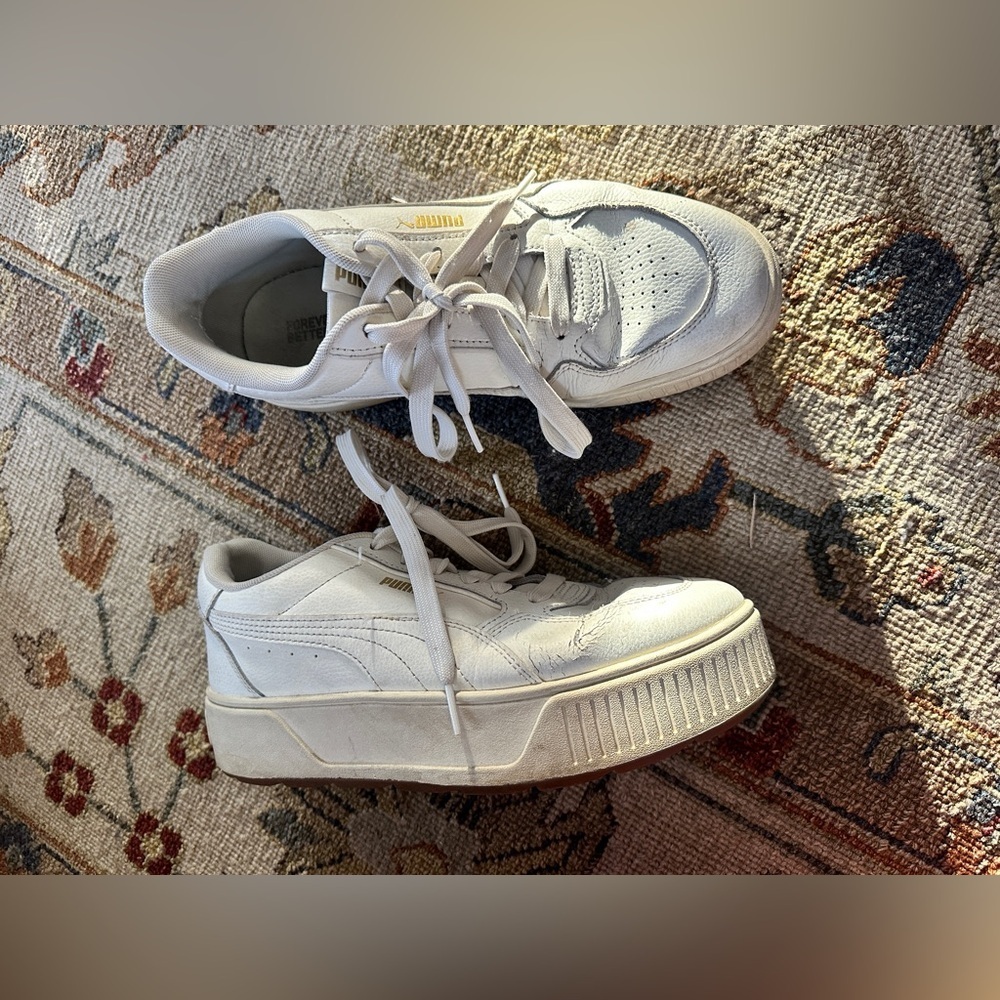 Puma White Hightop Sneakers sz 10